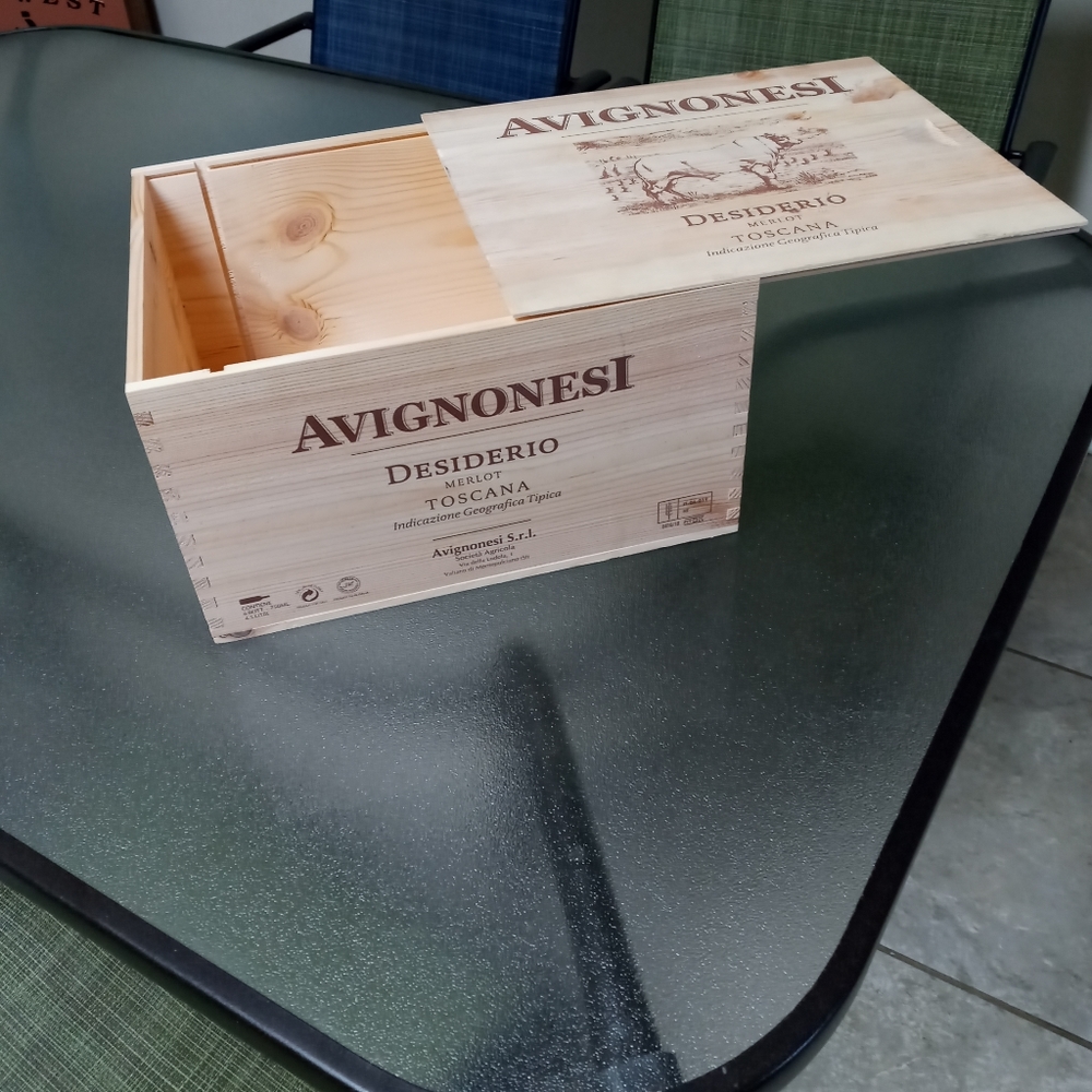 ⭐SOLD⭐Vintage Avignonesi wooden  wine crate - Picture 8 of 16